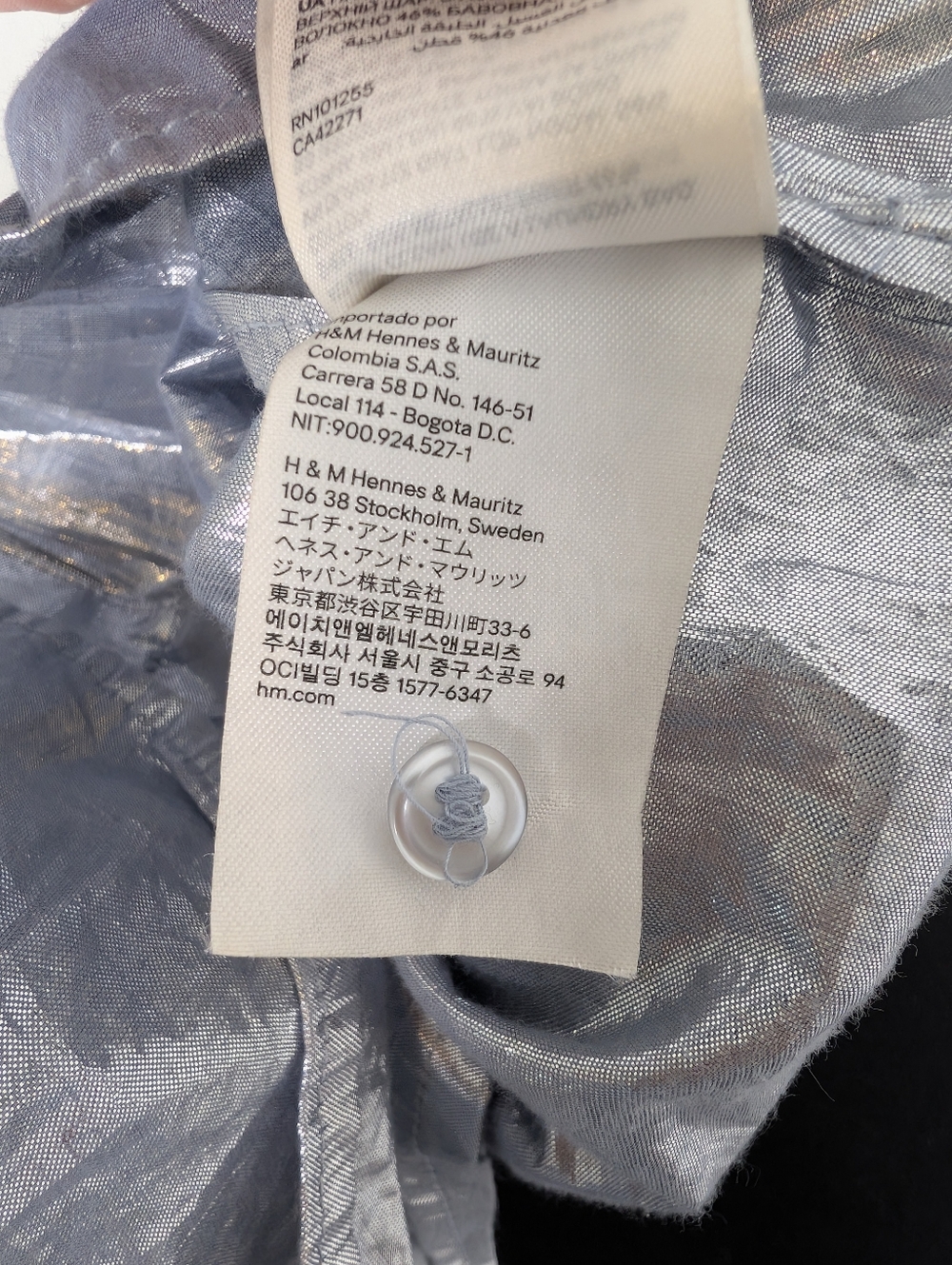 💘 Justine Skye X H&M Silver Metallic Crop Top Button Down Long Sleeve Size L - Picture 7 of 7